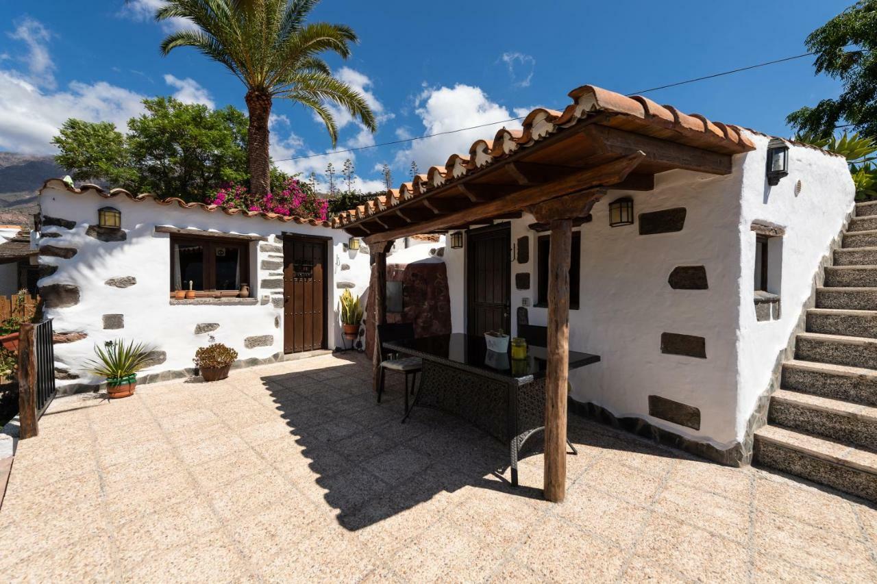 LAS CASAS DE LA RUEDA - LA CASITA SANTA LUCIA DE TIRAJANA (Spain) - from  US$ 134 | BOOKED